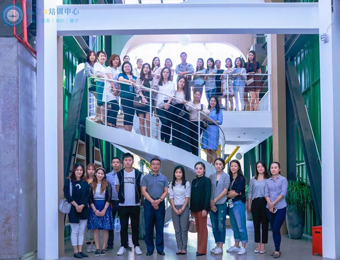 英語流利說：從一家高顏值互聯(lián)網(wǎng)公司看新時(shí)代企業(yè)文化打造